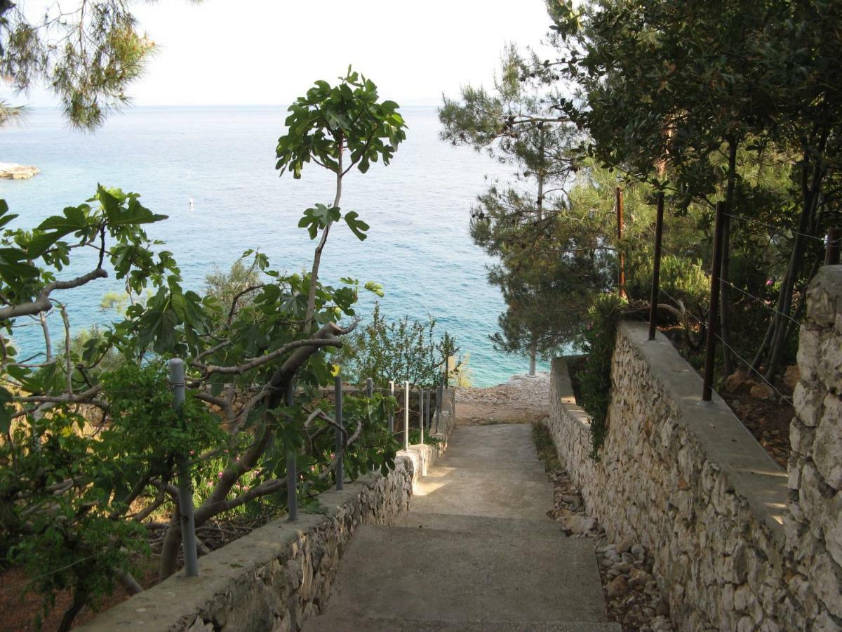 Apartments Otok 2 Trogir Exterior foto